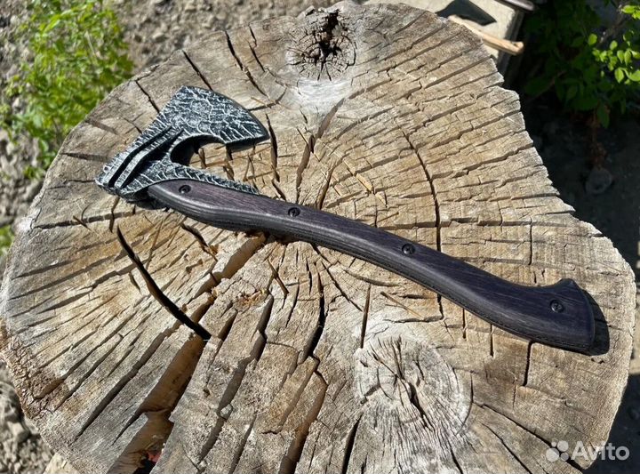 Топор кованый