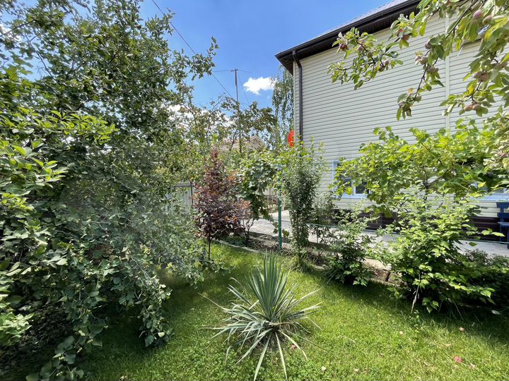 Дом 128 м² на участке 7 сот.