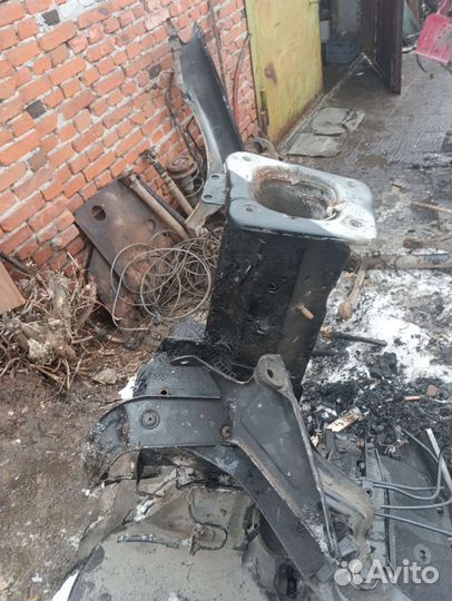 Лонжерон передний левый Volkswagen Passat b5 2005