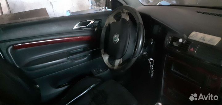 Skoda Superb 2.5 МТ, 2002, 260 000 км