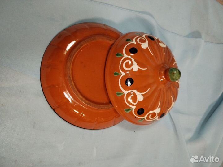 Масленка с крышкой из керамики СССР