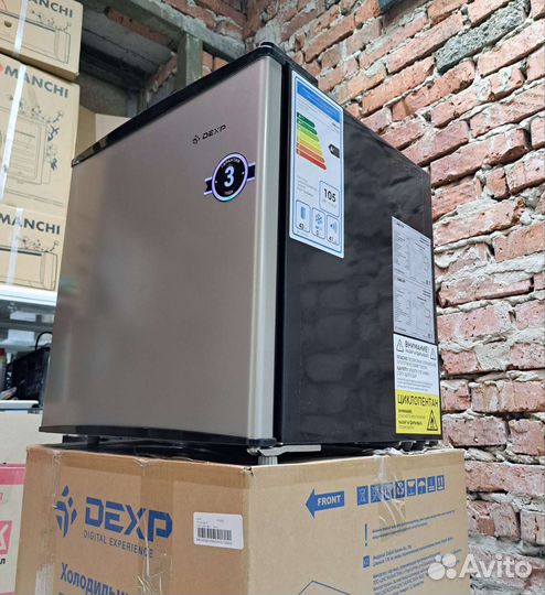 Холодильник компактный Dexp серый