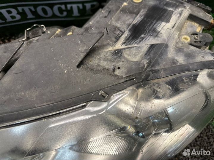 Фара левая Volkswagen Passat B6