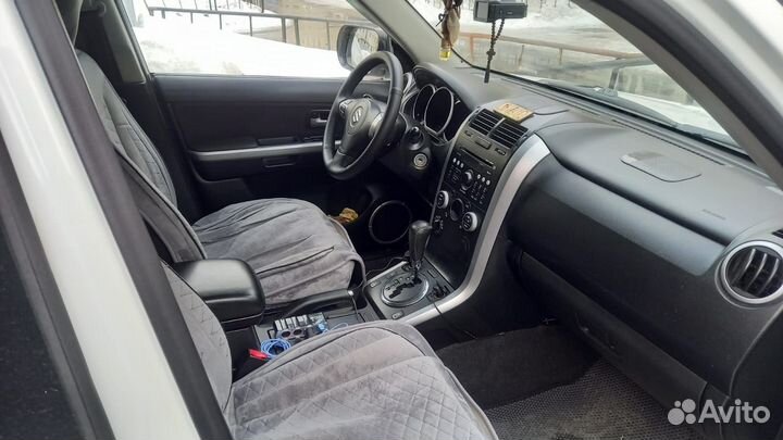 Suzuki Grand Vitara 2.0 AT, 2012, 134 000 км