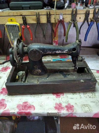 Швейная машинка зингер singer старинная