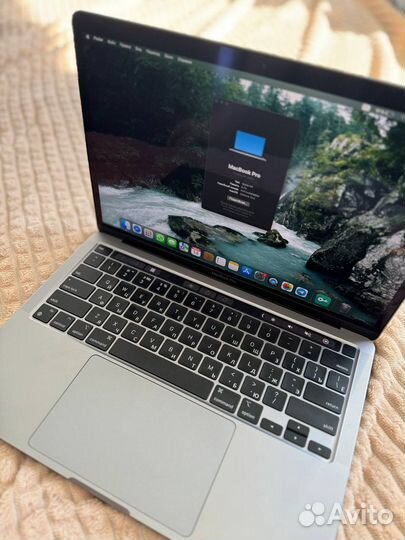 Mac book pro 13, m1 256 гб