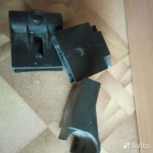 Латодержатель