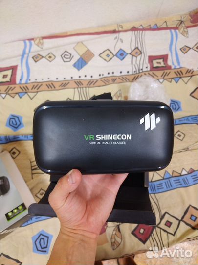 VR shinecon G04E