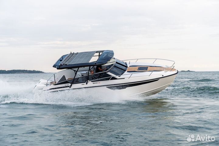 Катер Flipper 900 DC