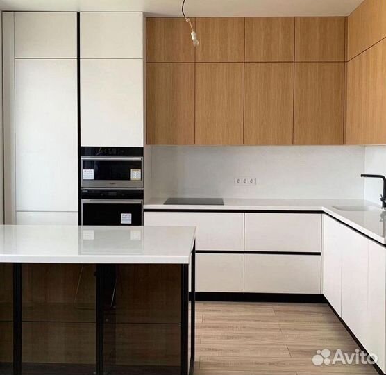 Кухня под потолок на заказ