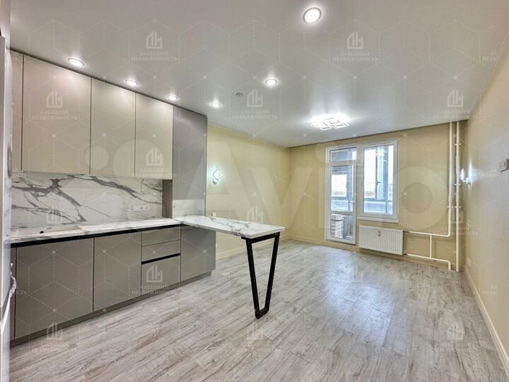 Квартира-студия, 30,3 м², 19/25 эт.