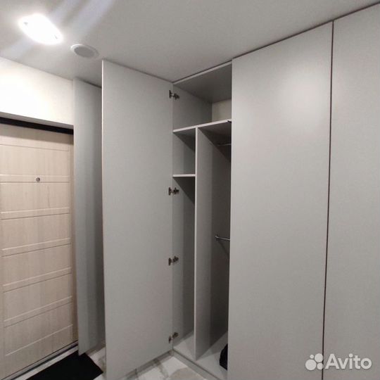 Шкаф распашной от производителя