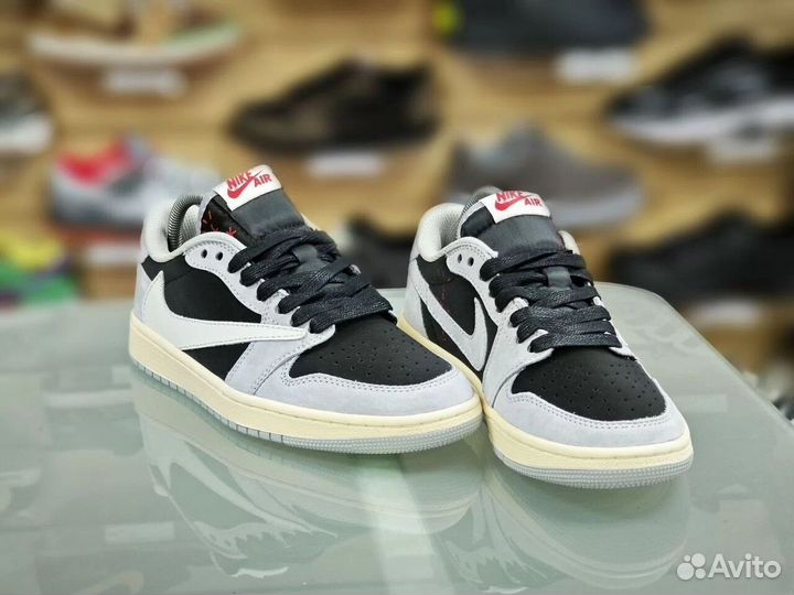Nike Air Jordan 1 Low x Travis Scott Light Grey