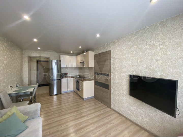 2-к. квартира, 39 м², 8/18 эт.