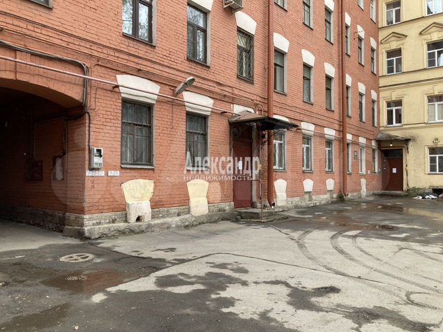 Большой проспект Васильевского острова, Санкт-Петербург