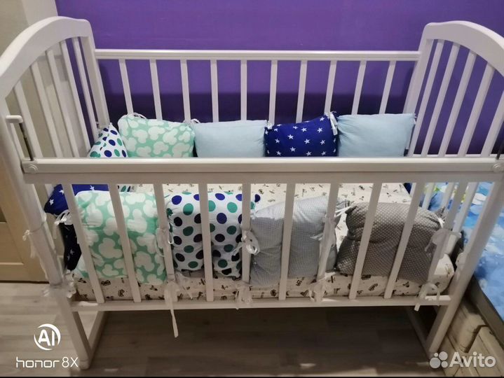 Детская кроватка