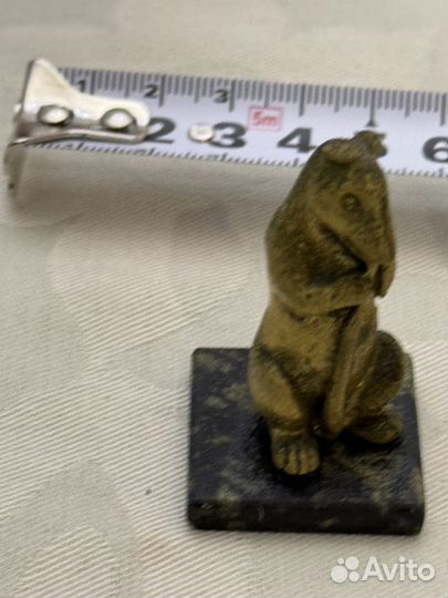 Бронзовые фигурки