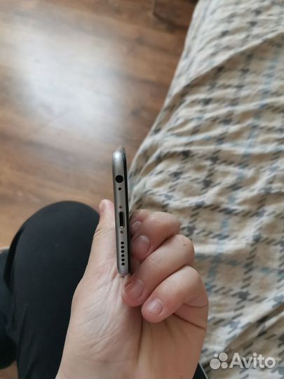 iPhone 6, 16 ГБ