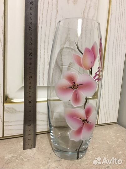 Шикарная перламутровая ваза