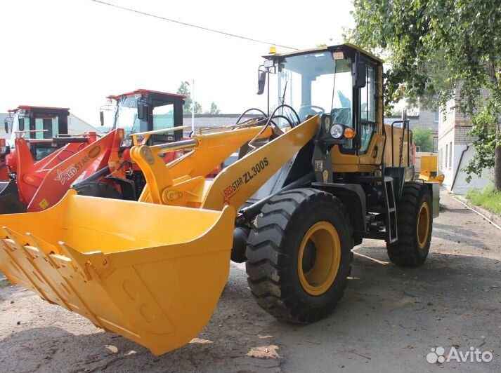 Фронтальный погрузчик Redstar ZL300S, 2023