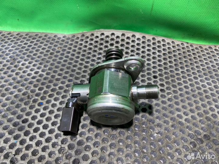 Топливный насос высокого давления Mercedes-Benz