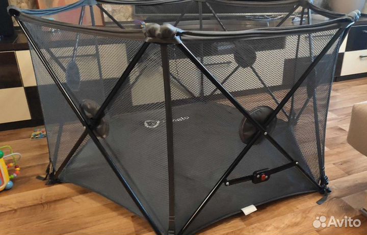 Манеж складной Lionelo