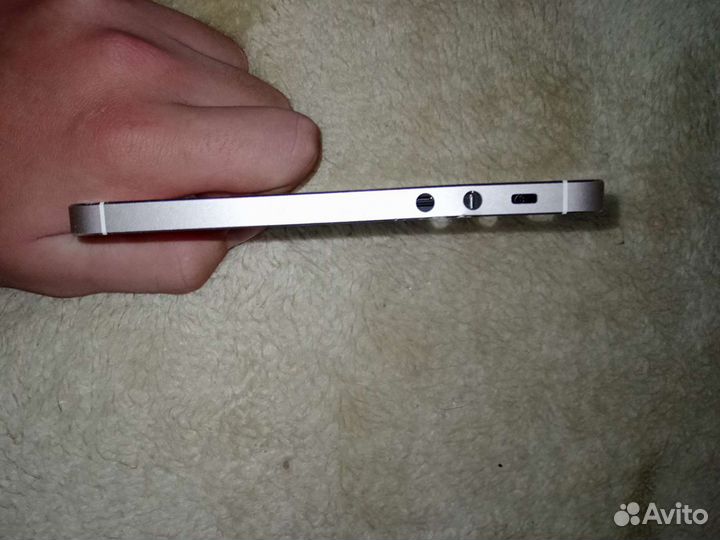 Корпус iPhone 5s