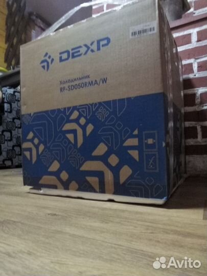 Продам Холодильник компактный dexp RF-SD050RMA/W б