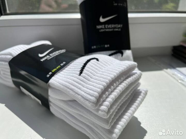Носки найк белые