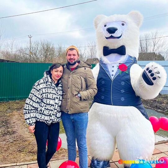 Мишка на праздник / Аниматор / белый медведь