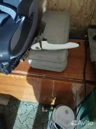 Дверь правая kia sportage 3 стекло обшивка