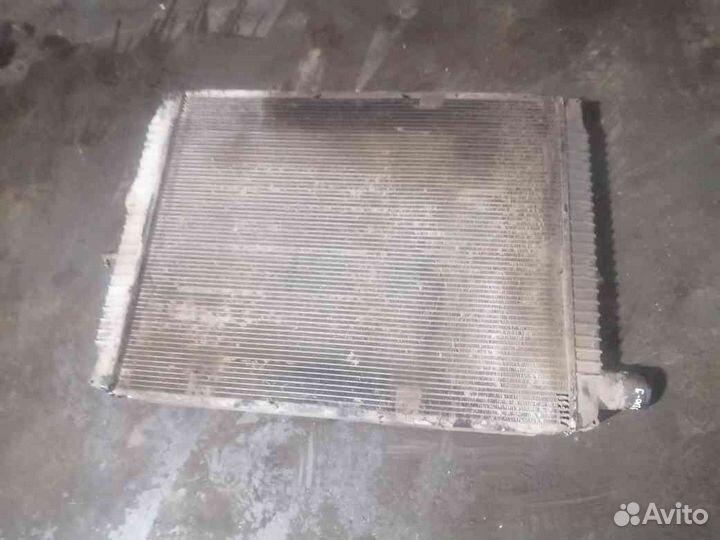 Радиатор основной International