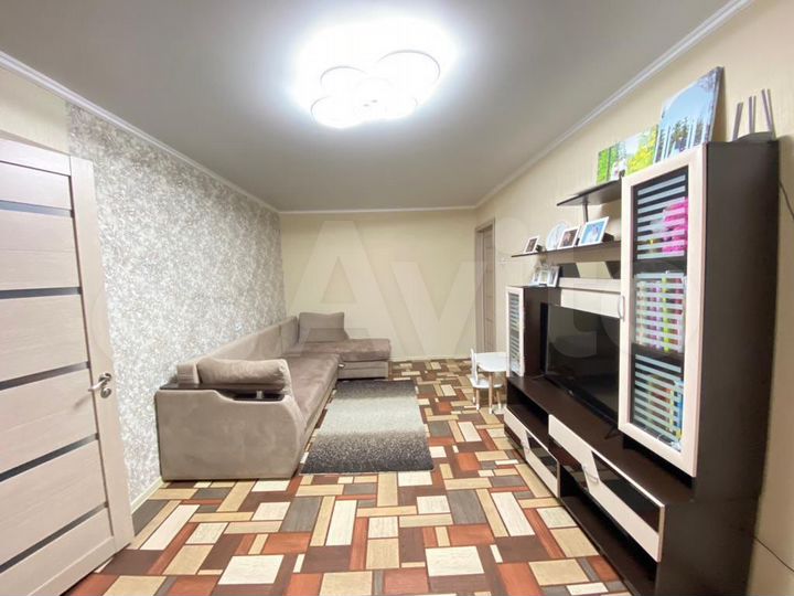 3-к. квартира, 56 м², 1/5 эт.