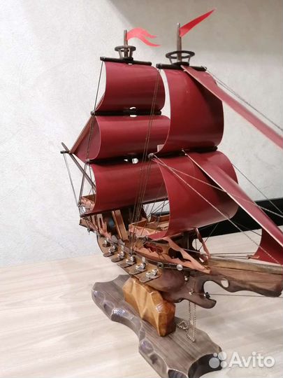 Корабль ручной работы