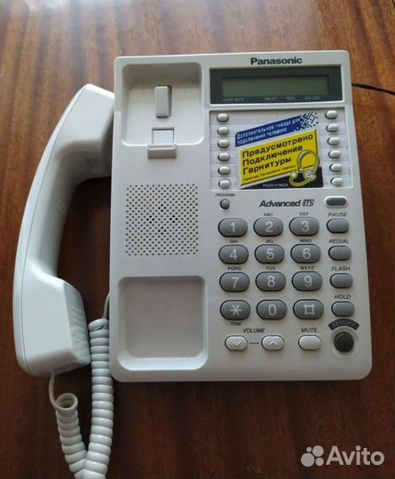 Стационарный телефон panasonic