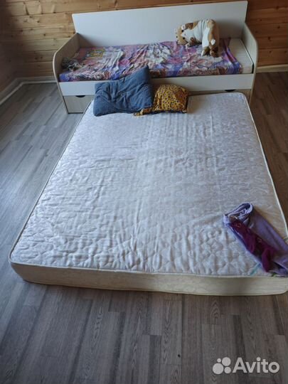 Матрас 160х200 бу