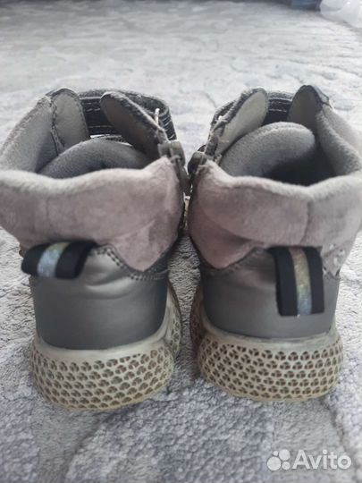 Ботинки демисезонные для девочки 29 размер