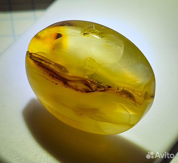 Янтарь (кабошон)