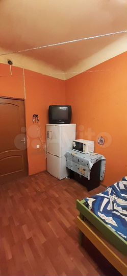 Комната 15,4 м² в 4-к., 2/4 эт.