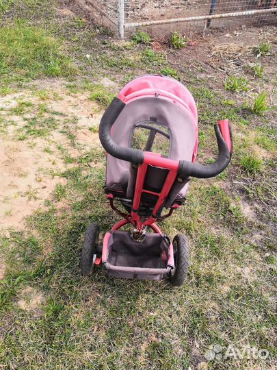 Детский велосипед с ручкой
