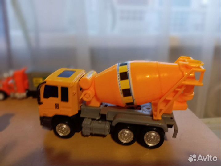 Транспорт игрушки