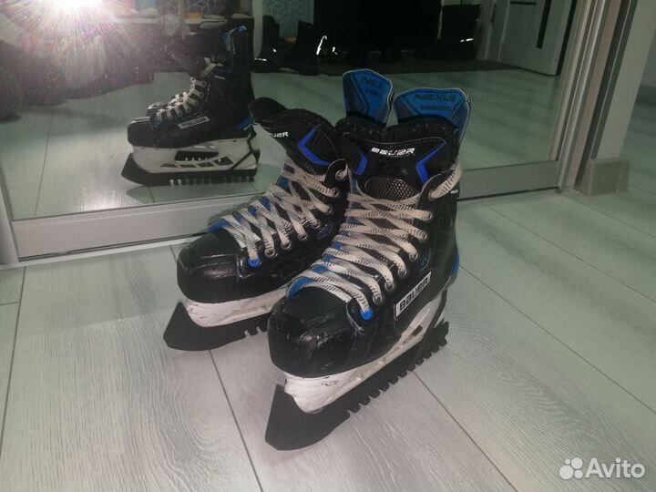 Хоккейные коньки bauer 35р