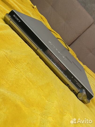 Домашний кинотеатр Sony DAV-DZ555M