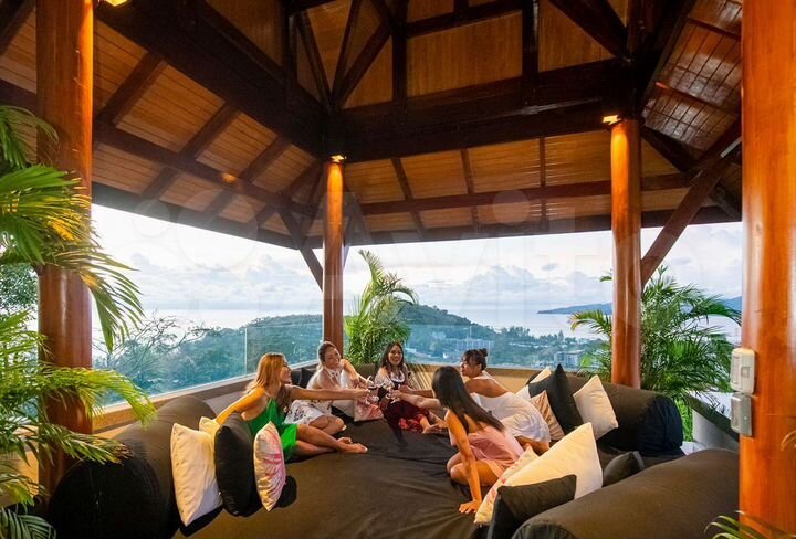 Дом 2000 м² на участке 2969 м² (Таиланд)