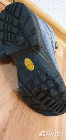 Ботинки туристические