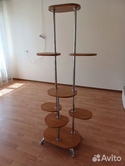 Стойка для цветов напольная