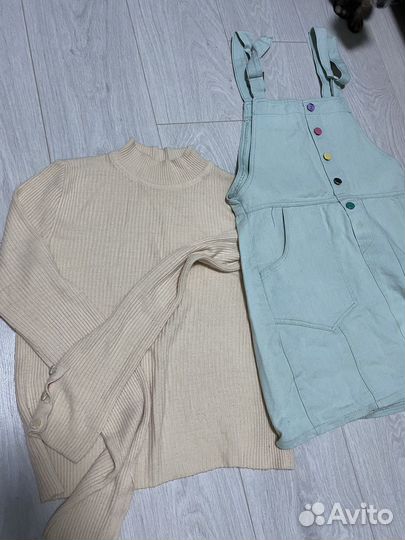 Отдам даром женские вещи