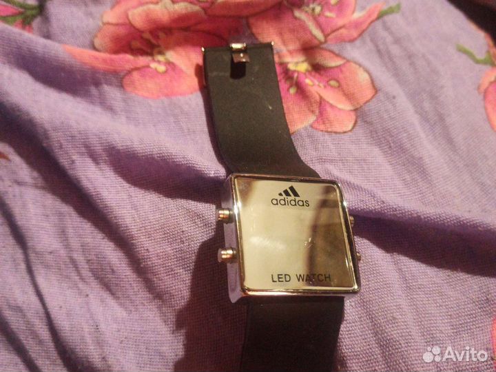 Часы adidas stenless steel back