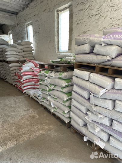 Комбикорм,зерно