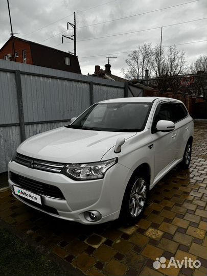 Mitsubishi Outlander 2.0 AT, 2013, 184 000 км